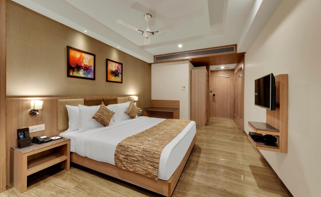 Anaya Beacon Hotel, Джамнагар Номер фото